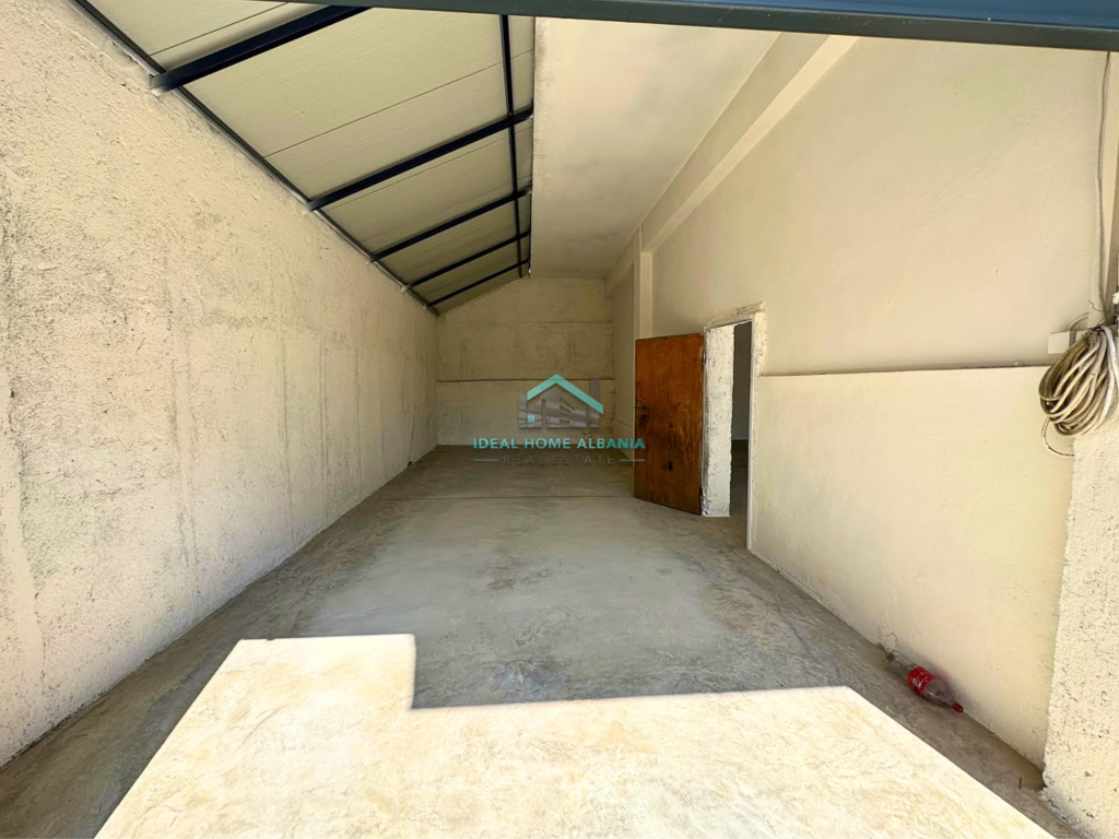 🏢 SHOP FOR RENT – BISHTI I KALLDRËMIT, VLORË