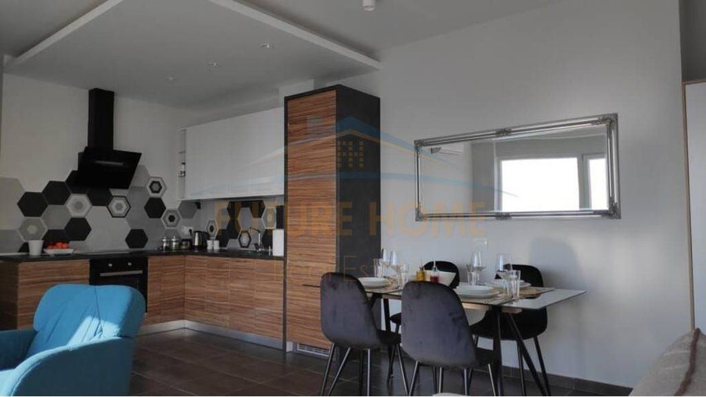 Rent, Apartment 2+1, New Bazaar, Tirana .
