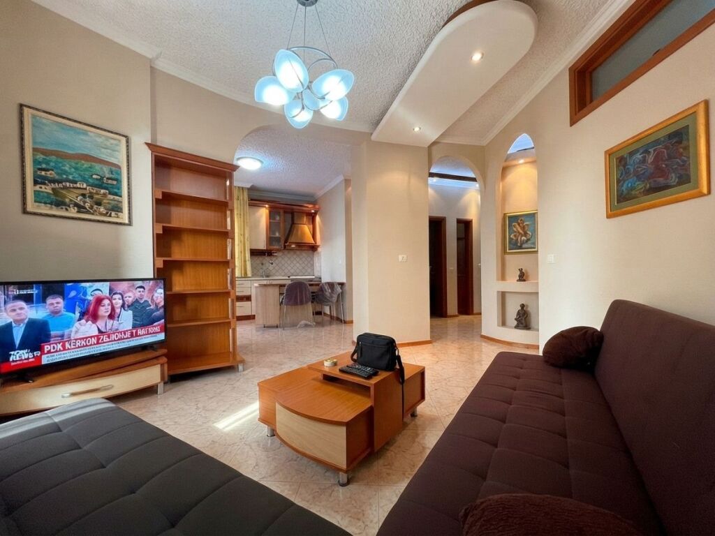 Qera, Apartament 2+1, Rruga e Kosovarëve, Tiranë