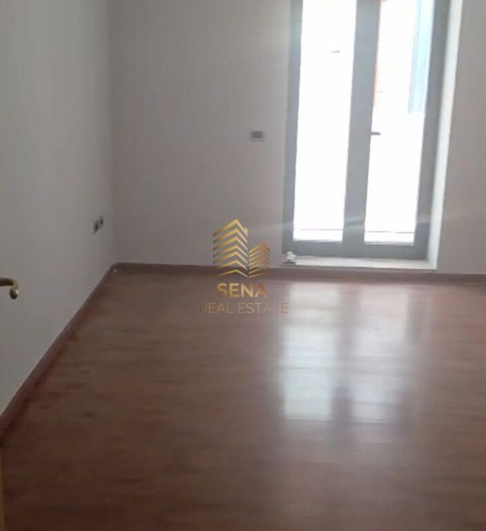 Qira, Ambient Biznesi, 2+1+Blk, Blloku, 90.000 Lek/Muaj