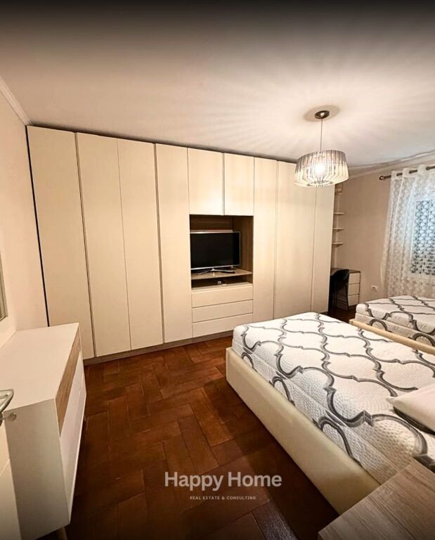 APARTAMENT 2+1+POST PARKIMI  ME QIRA – LAPRAKË ✨