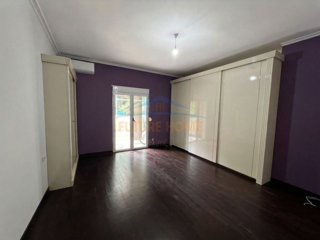 Qera, Apartament 2+1, Komuna E Parisit.Tirane