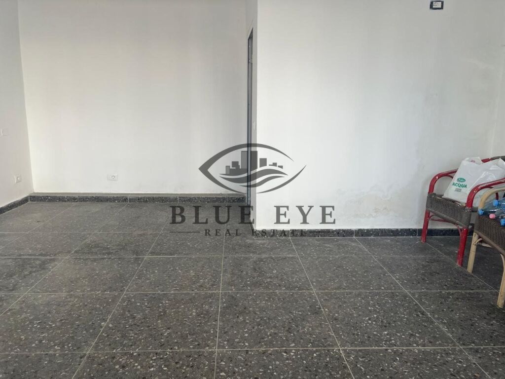 AMBIENT BIZNESI ME QIRA – PRANË SPITALIT, DURRËS!