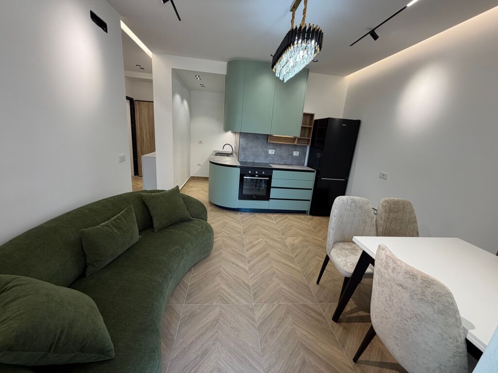 In vendita 1+1 investito complesso oasis