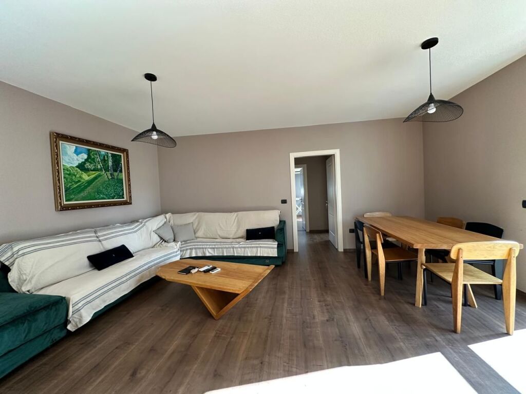 Apartament 2+1 me qera pranë Ish Ekspozitës, Bulevardi "Gjergj Fishta"