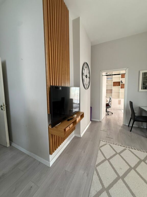 Rent | Apartament 2 + 1 | Pazari i Ri | 800 €/month