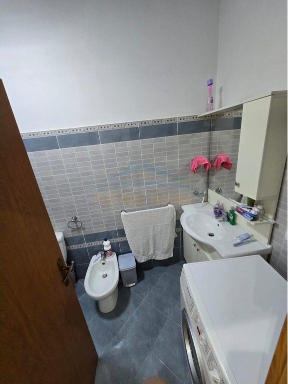Sale, Apartment 1+1, Court, Durres.