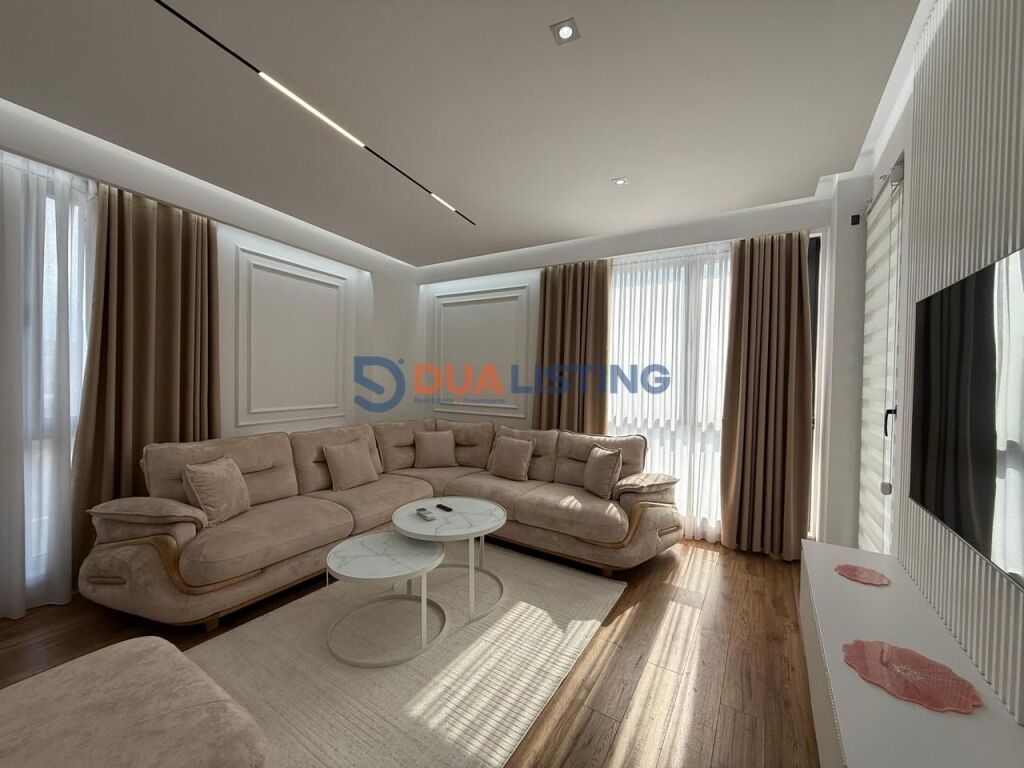 Apartament modern me qera 2+1 prane Bulevardit te Ri!