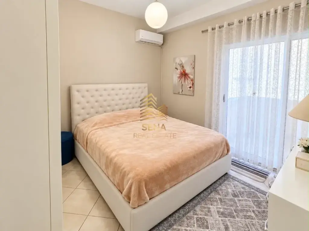 Affitto, Appartamento 2+1+2wc+BLK, Comune di Parigi, 800 Euro/Mese