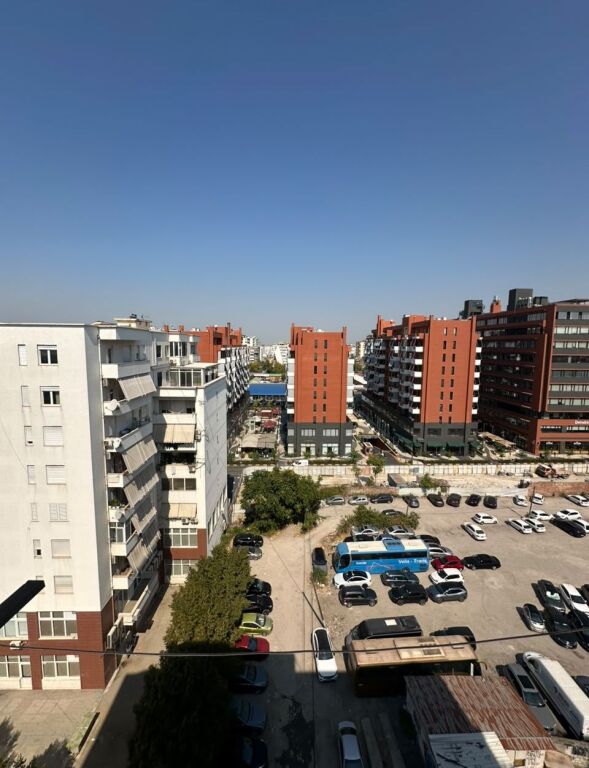 APARTAMENT 1+1 ME QIRA.TEK URA E NISHARAKUT BUZ LANE