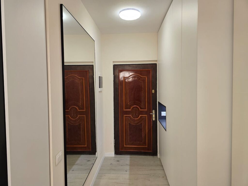 Affitto | Apartament 3 + 1 | Komuna e Parisit | 1000 €/mese