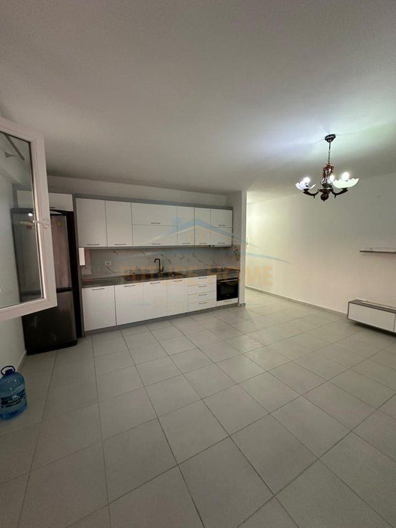 For rent, Apartment 2+1+2 Balconies, American Hospital, Durres