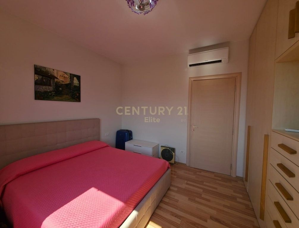 🏠 2+1 APARTMENT FOR RENT + PARKING SPACE – ELECTRIC MARKET