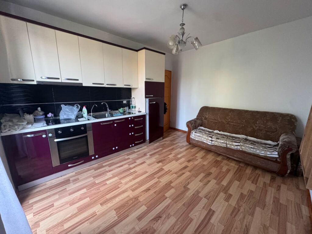 Apartament 1+1 per Shitje Mine Peza !