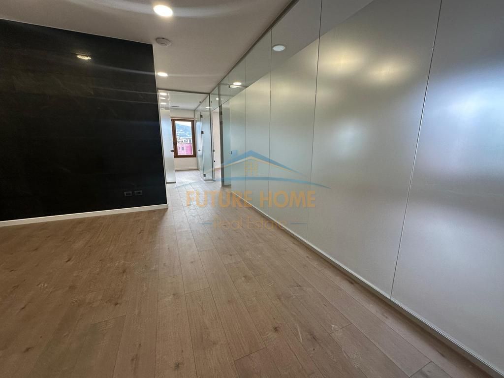 Rent, Office space, Hilton Garden Inn Tirana