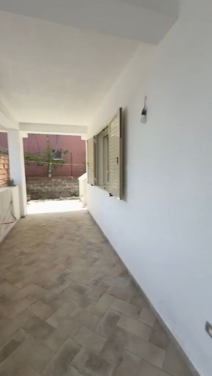 Affittasi 2+1 a Durazzo