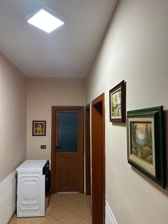 🏠 APPARTAMENTO 1+1 IN AFFITTO – PIAZZA “AVNI RUSTEMI” | 600 €/MESE