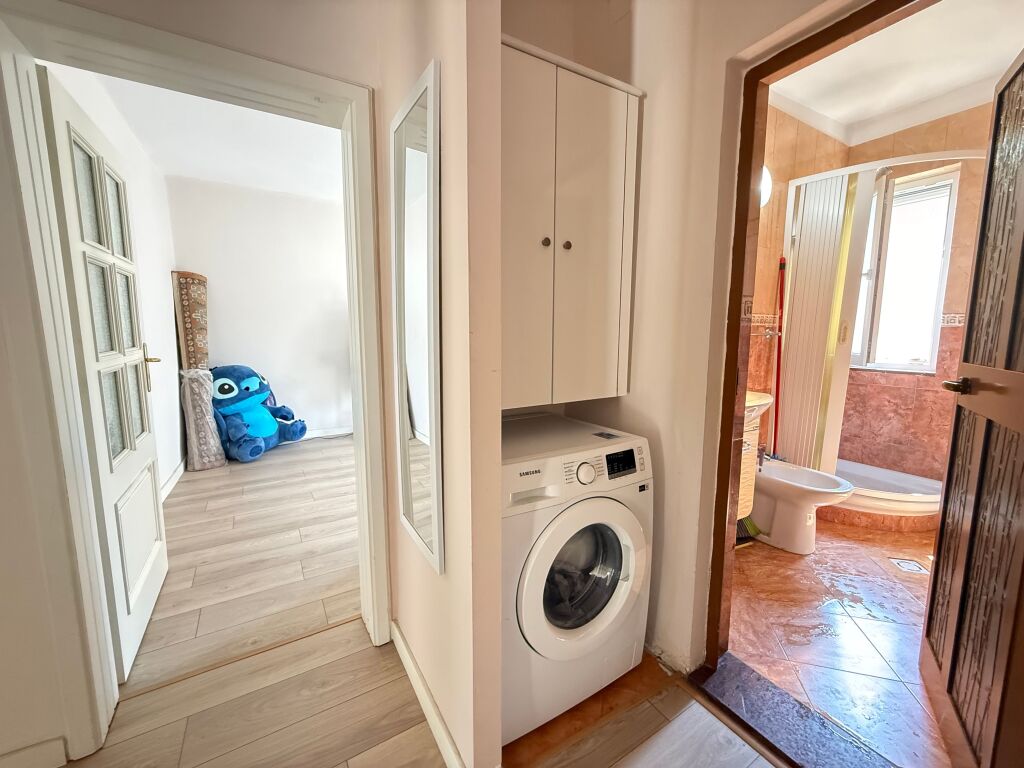 APARTAMENT 2+1 ME QIRA TE GARDA