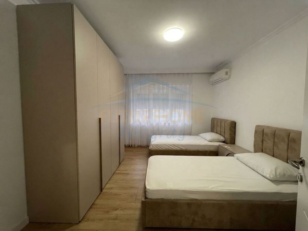 Affitto, Appartamento 2+1, Nuovo Bazaar, Tirana.