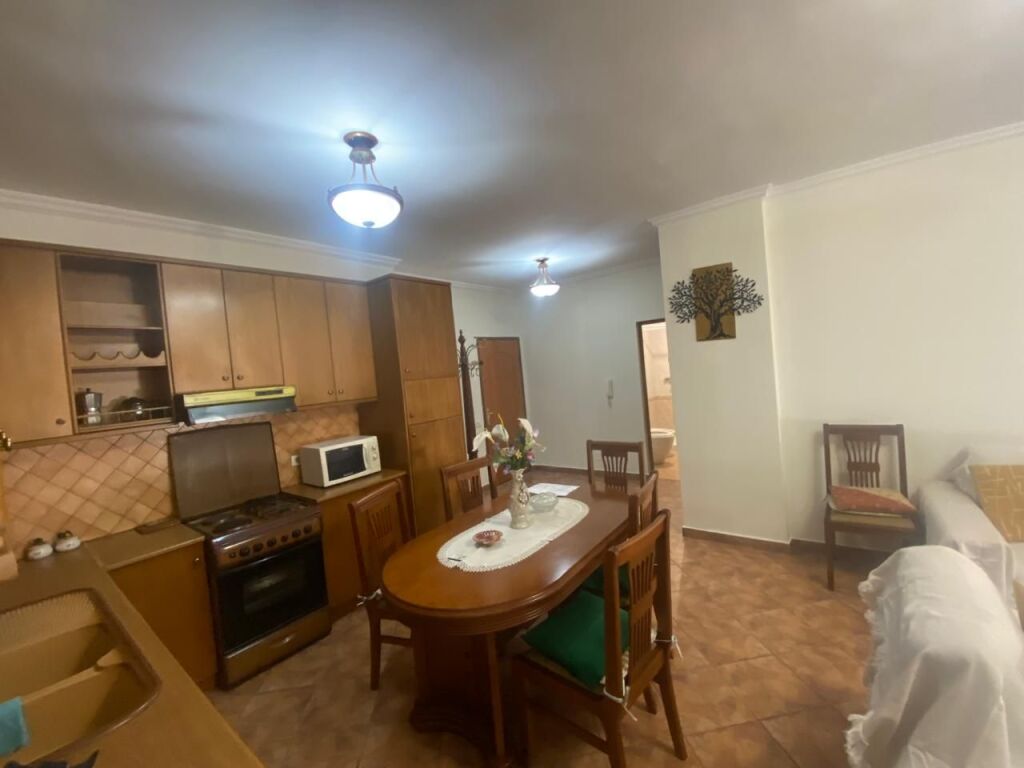 Apartment 2+1 for rent near the united school