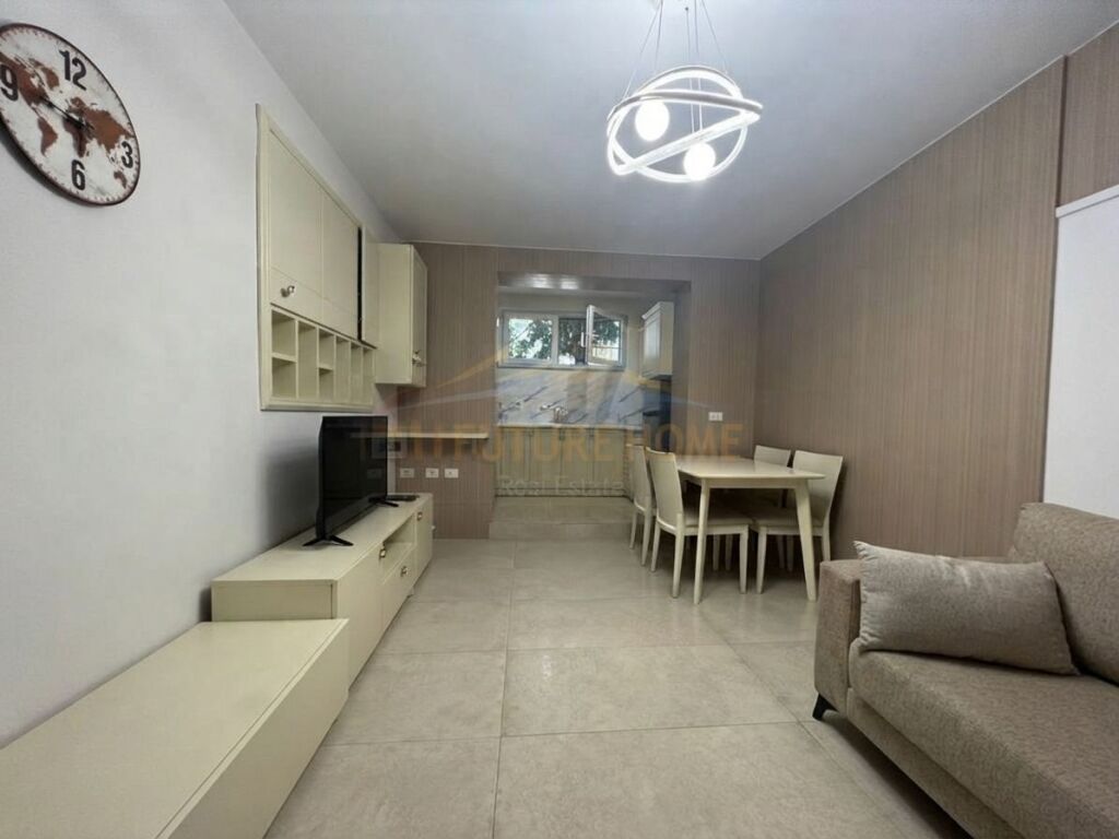 Shitet, Apartament 1+1, Selvia, Tirane
