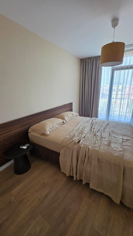 Luxury apartment for rent in Lake view