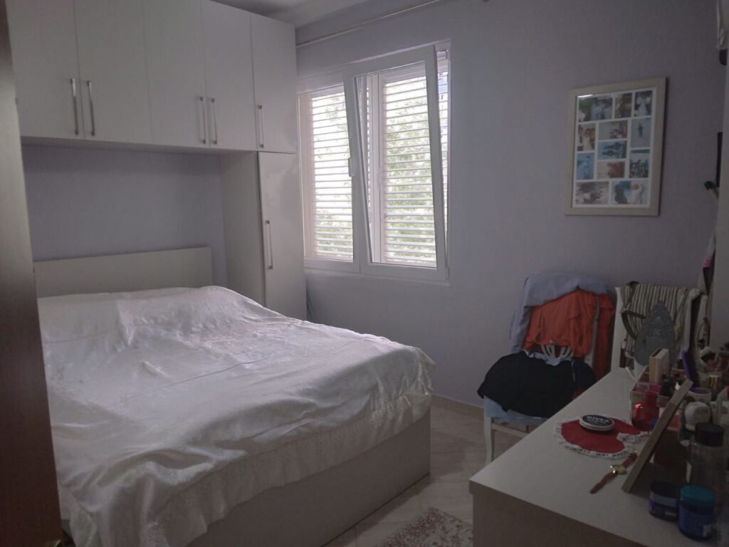 Apartament me qera 1+1 - 📍Yzberisht , prane Nela 3