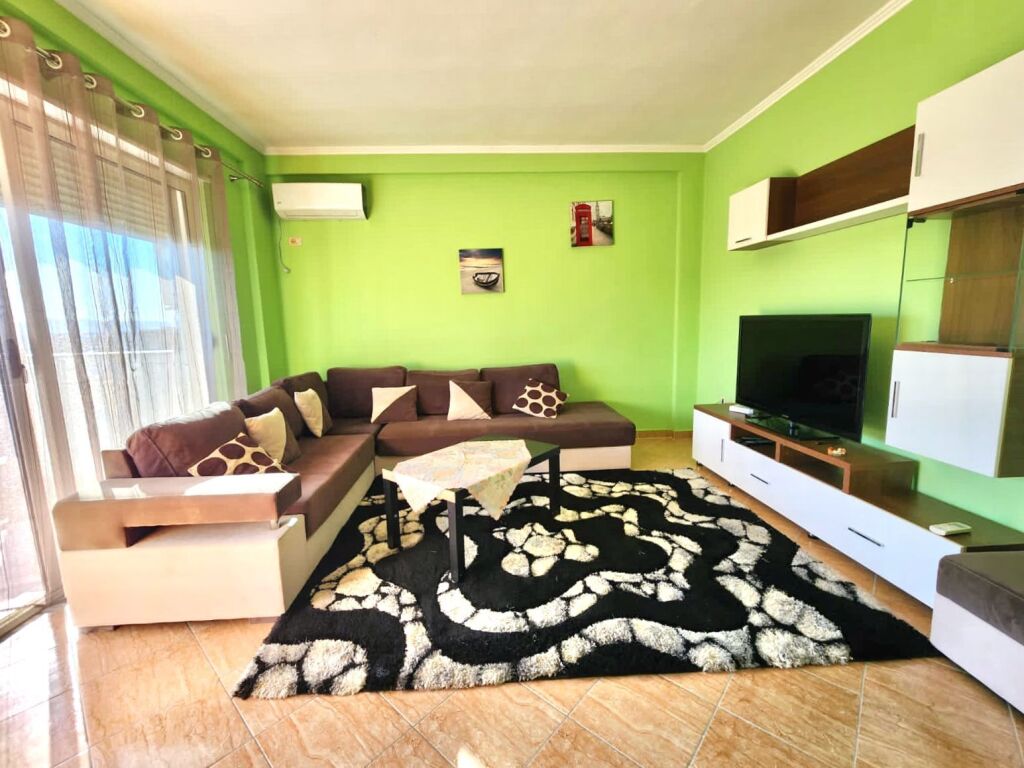 For Rent: 2+1 + 1 Parking Space (FRESK) 5th Floor, New Building - Furnished: Air Conditioner, Large Kitchen &amp; Everything New || 45,000 Lekë/Month
