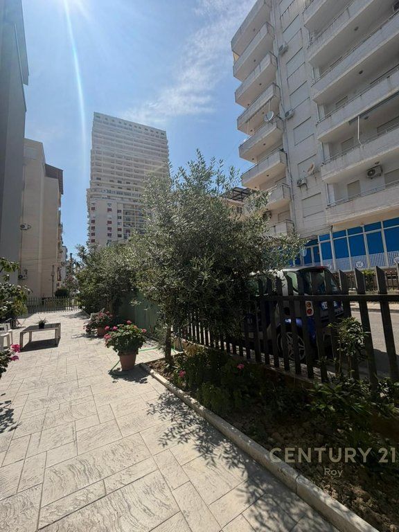 EKSKLUZIVE ! SHITET APARTAMENT 1+1 TEK SHKEMBI I KAVAJES !