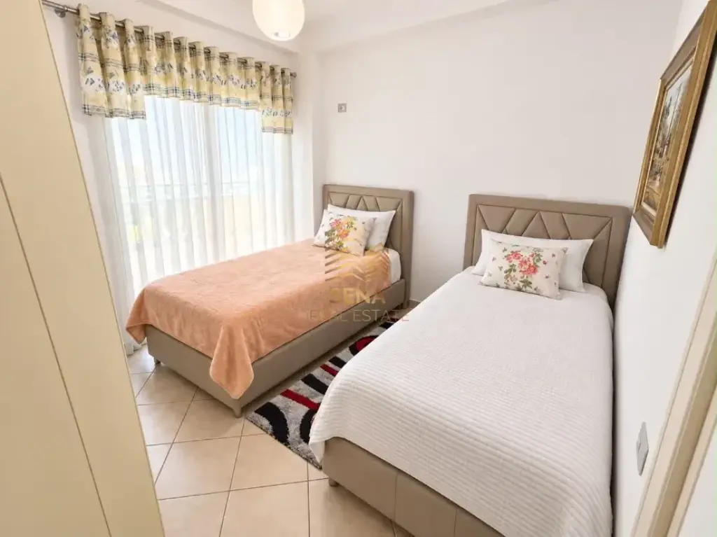 Affitto, Appartamento 2+1+2wc+BLK, Comune di Parigi, 800 Euro/Mese