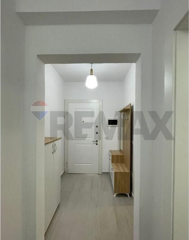 Appartamento - In Affitto - Via Robert Shvarc, Tirana
