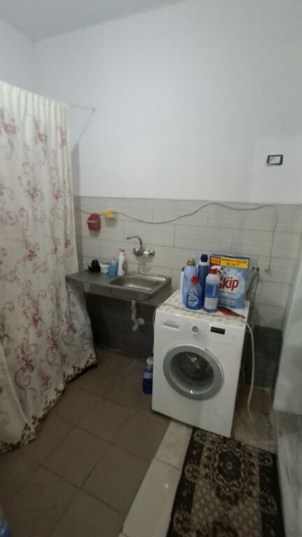 SHITET SHTËPI PRIVATE – ISH URT, DURRËS!