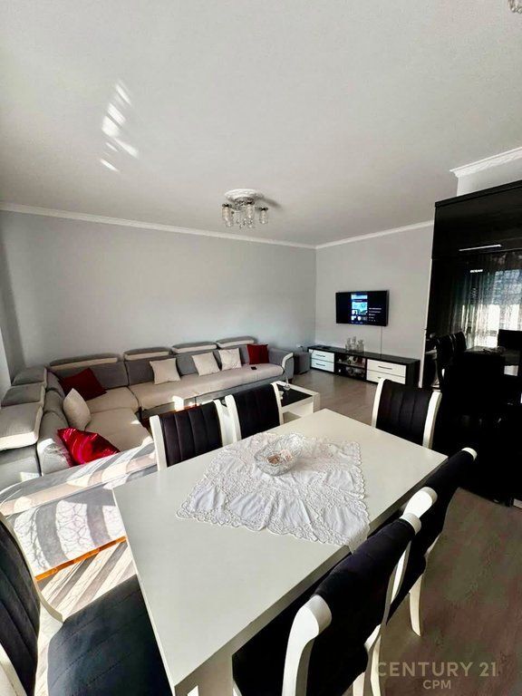 NELL'AREA DI ASTIR AFFITTIAMO APPARTAMENTO 2+1 550 € /Mese