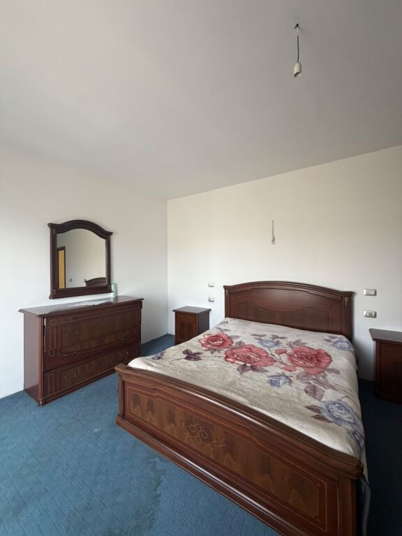 Shitje | Vilë 6 + 1 | Durrës | 380000 € i Diskutueshem