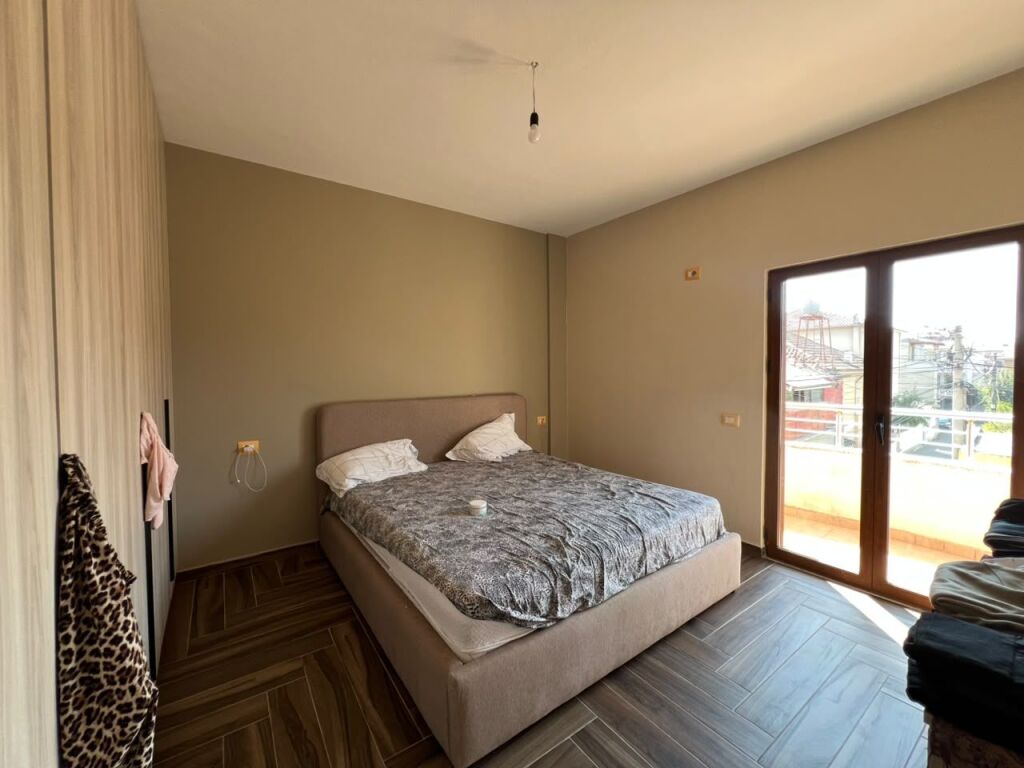 Jepet me qira apartament 2+1