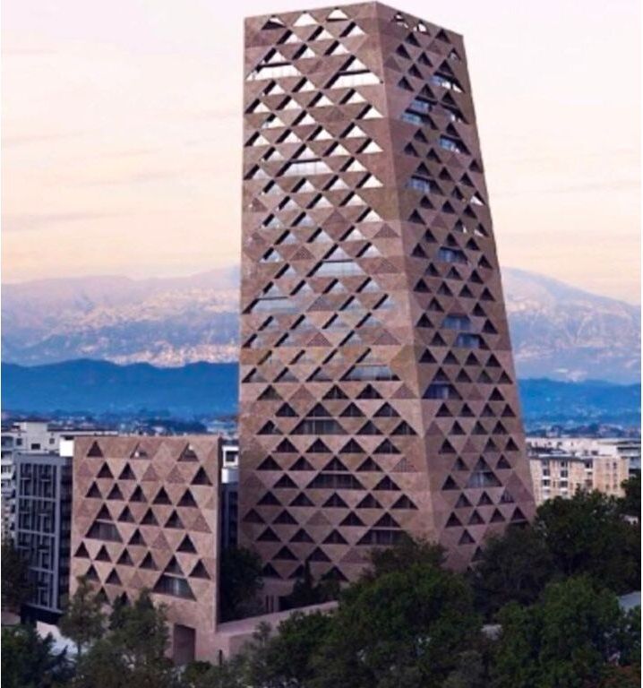 Shitet, Apartament 3+1+2, Tirana Tower, Rruga Xhanfize Keko