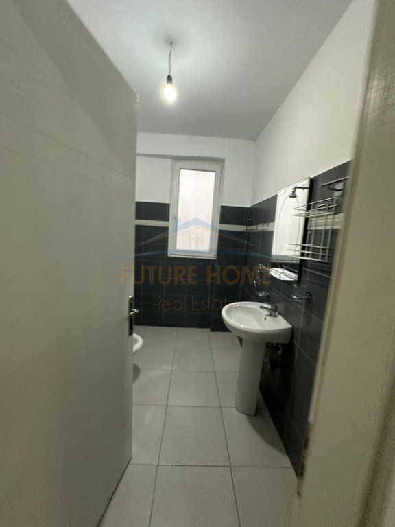 For rent, Apartment 2+1+2 Balconies, American Hospital, Durres