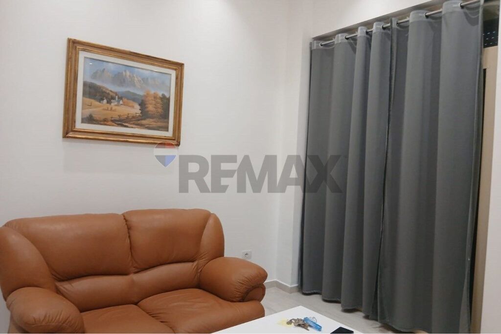 🔥 OKAZION SHITJE – DUPLEKS 2+1 PRANË SHKOLLËS “ISMAIL QEMALI”, VLORË 🔥