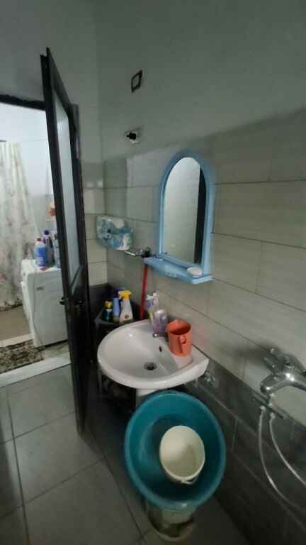 SHITET SHTËPI PRIVATE – ISH URT, DURRËS!