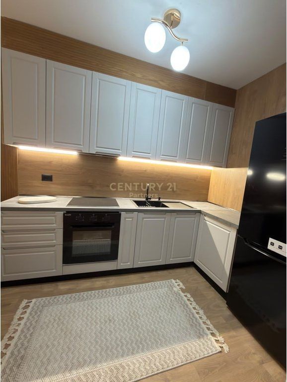 AFFITTIAMO APPARTAMENTO 1+1 A ASTIR! /Mese 60.000 Lek /Mese