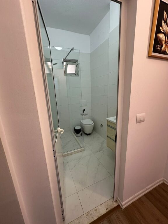 APARTAMENT ME QERA 1+1 BLLOK 700 EURO FH-92221