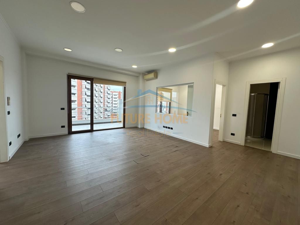 Rent, Office space, Hilton Garden Inn Tirana