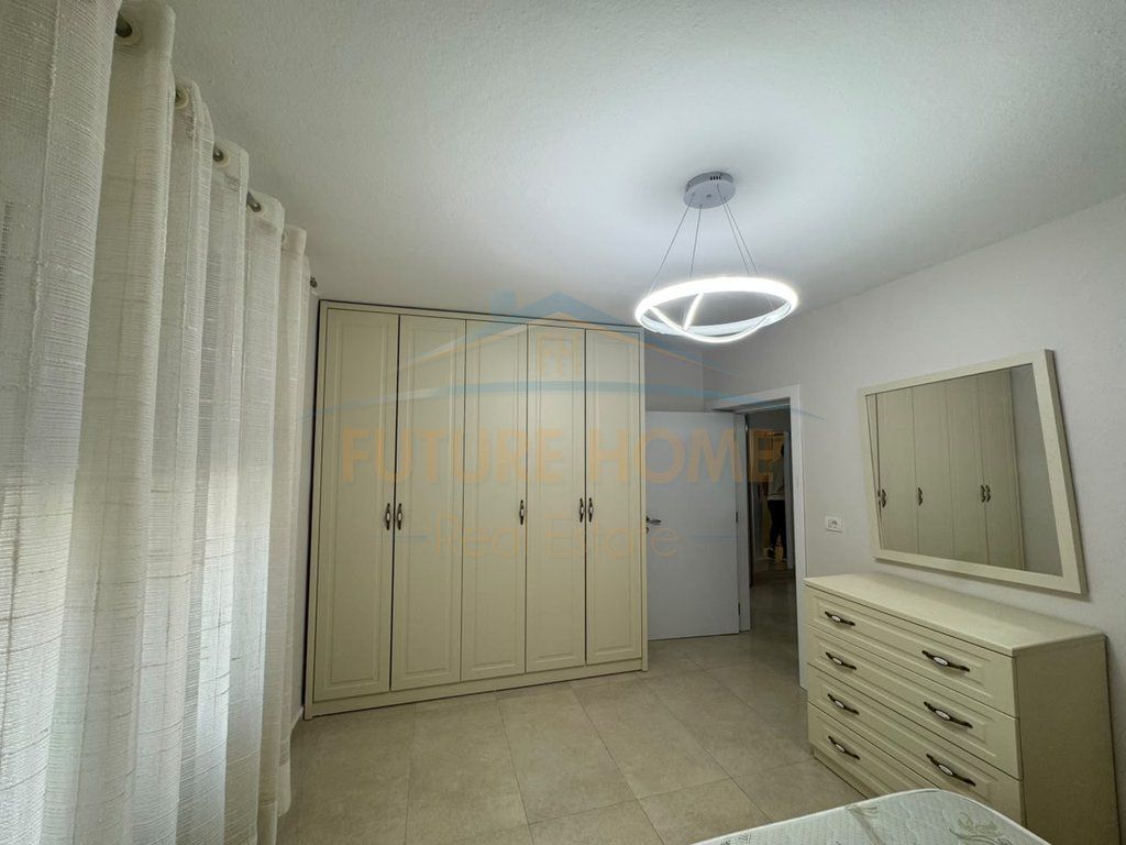Shitet, Apartament 1+1, Selvia, Tirane