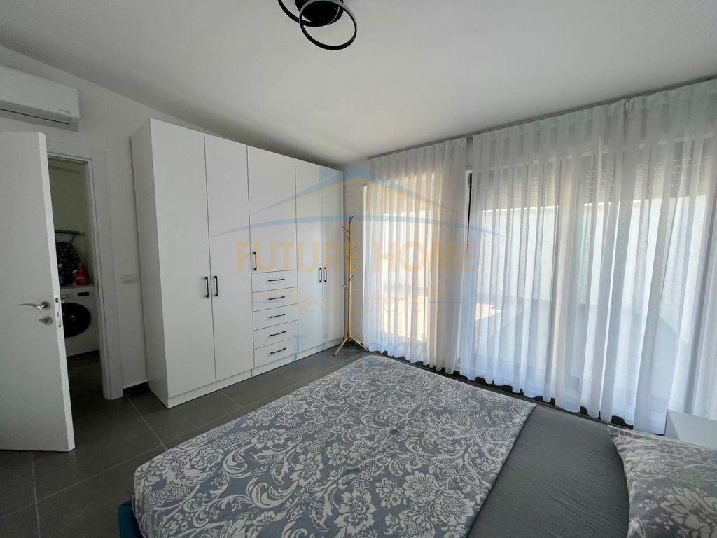 Affitto, Appartamento 3+1+2+ Posto Auto Duplex, Residenza Kodra e Diellit, Tirana