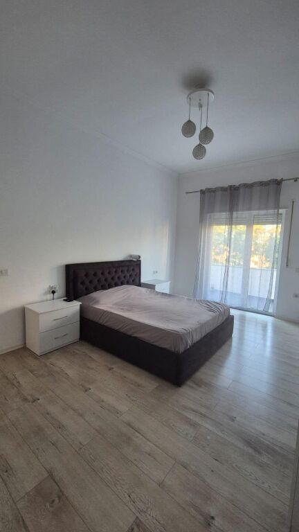 APARTAMENT 2+1 100,000 LEKE LIQENI I THATE