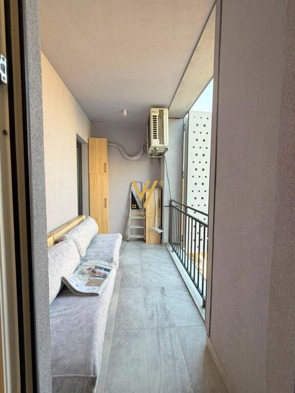 JEPET APARTAMENT 2+1+BLK ME QERA TE 5 MAJI 1.000 EURO