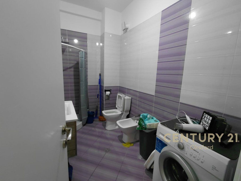 SHITET APARTAMENT 1+1 + VERANDË – KOMUNA E PARISIT, TE DA CAPO
