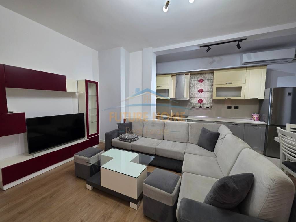 Qera,Apartament 3+1,Fakulteti Ekonomik