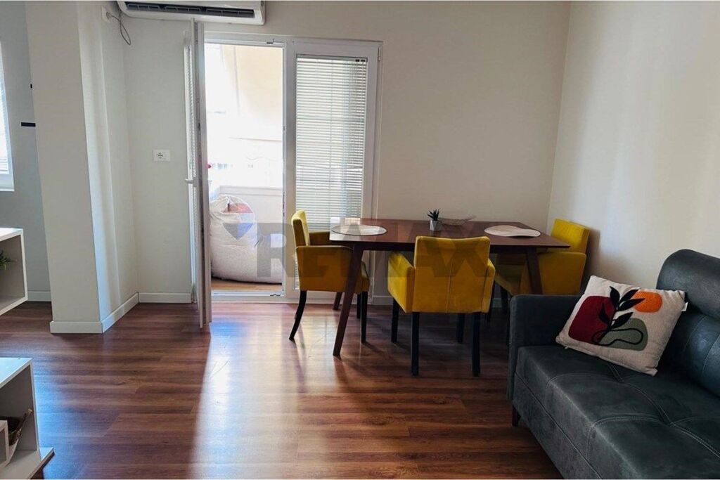 Apartament 1+1 ne Shitje tek Siri Kodra