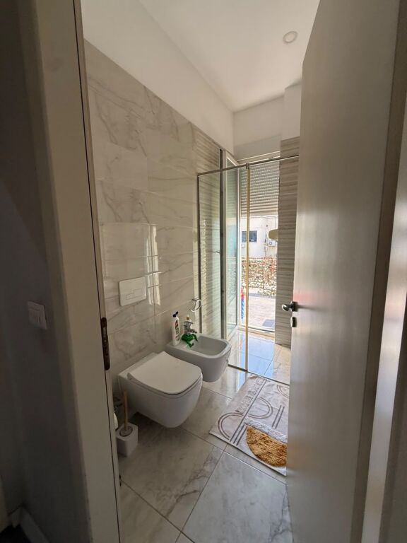 Rent | Apartament 2 + 1 | Pazari i Ri | 800 €/month